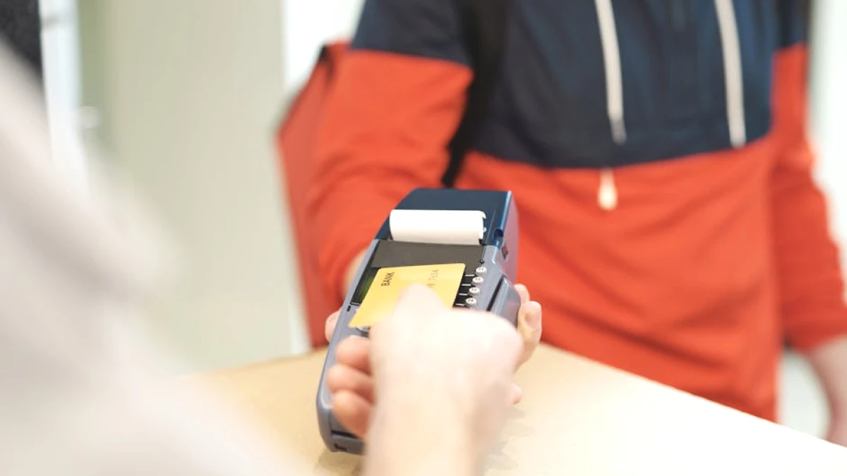 stop-using-credit-cards-now - Image 4